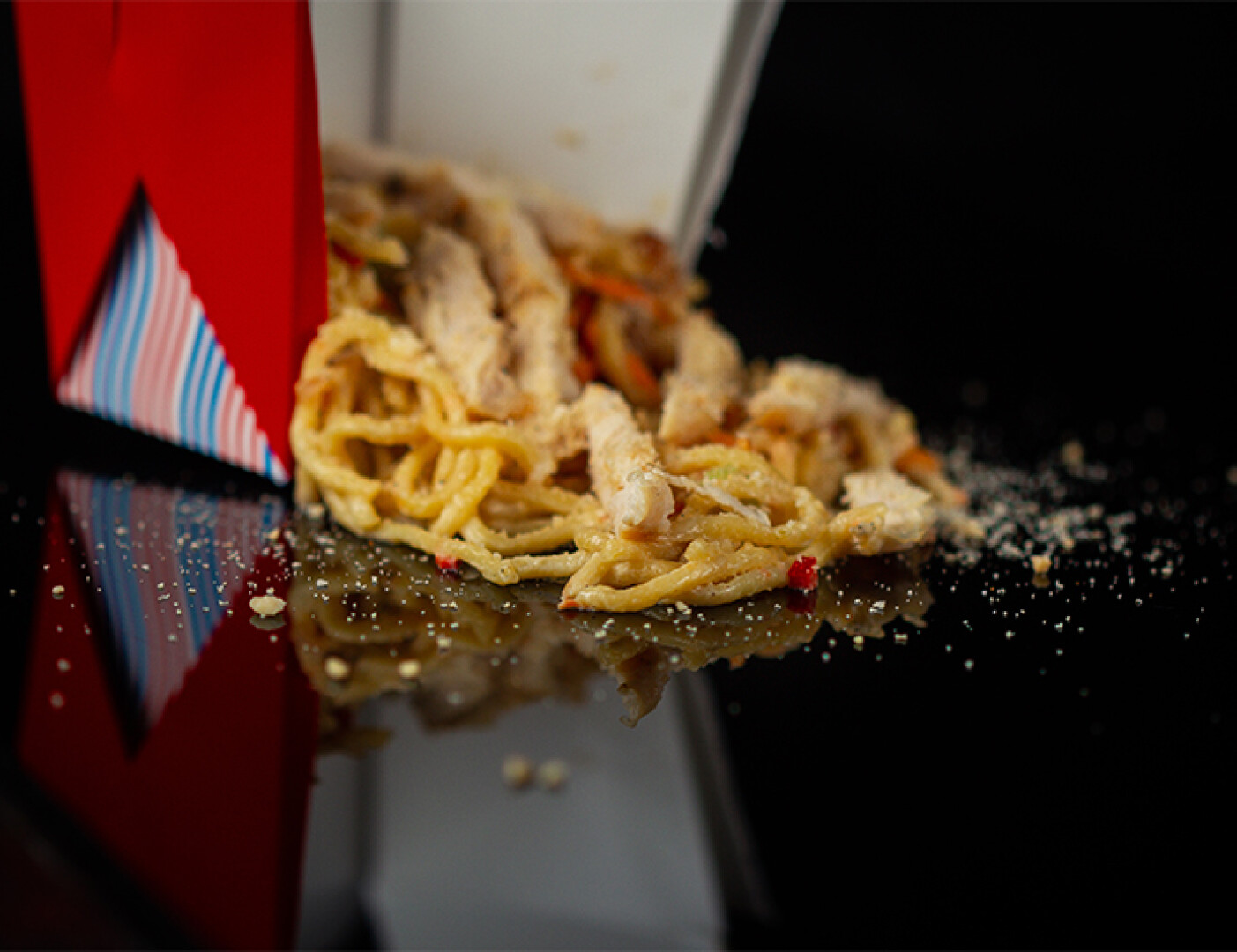 WOK З КУРЧАМ
